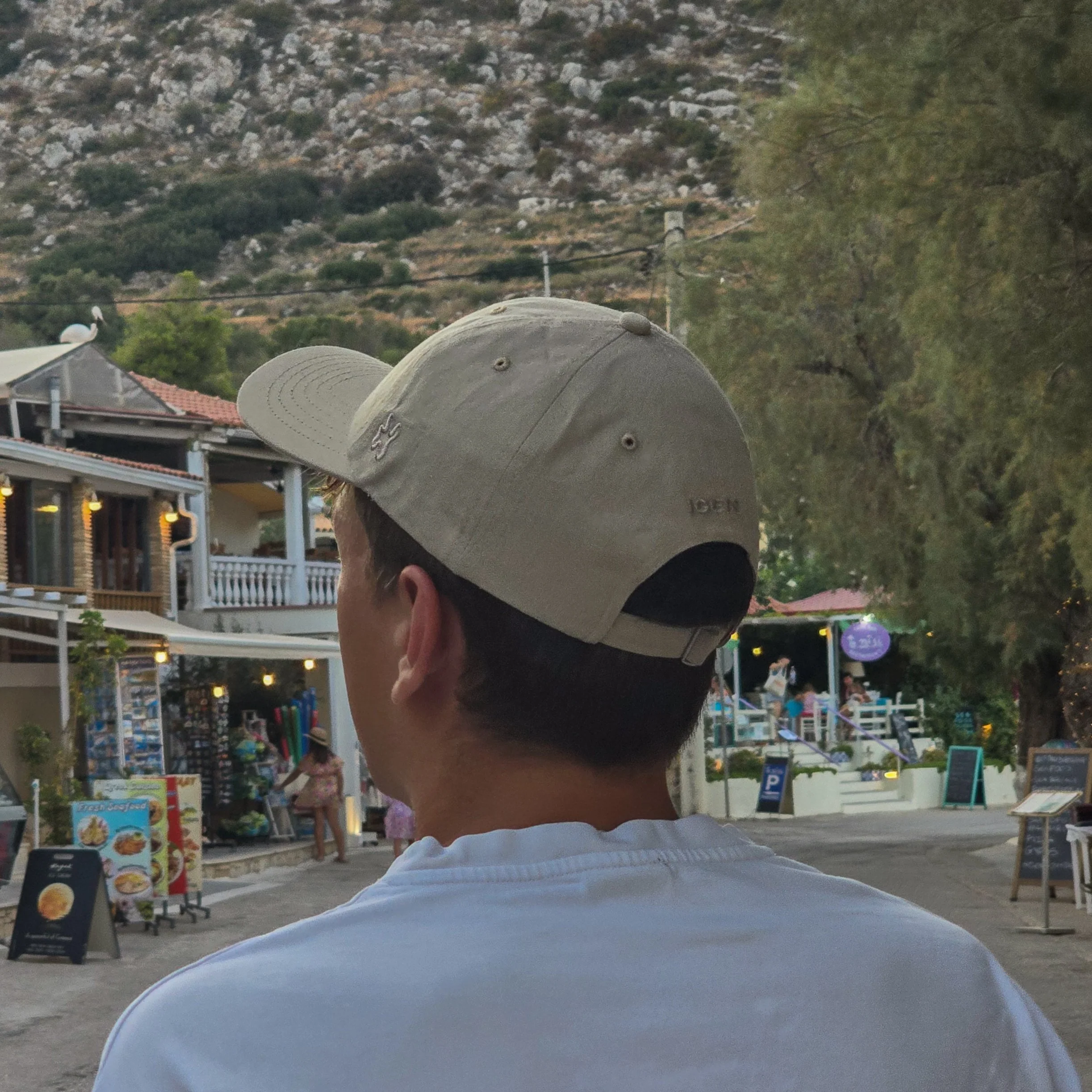 CAP // Beige - Image 5