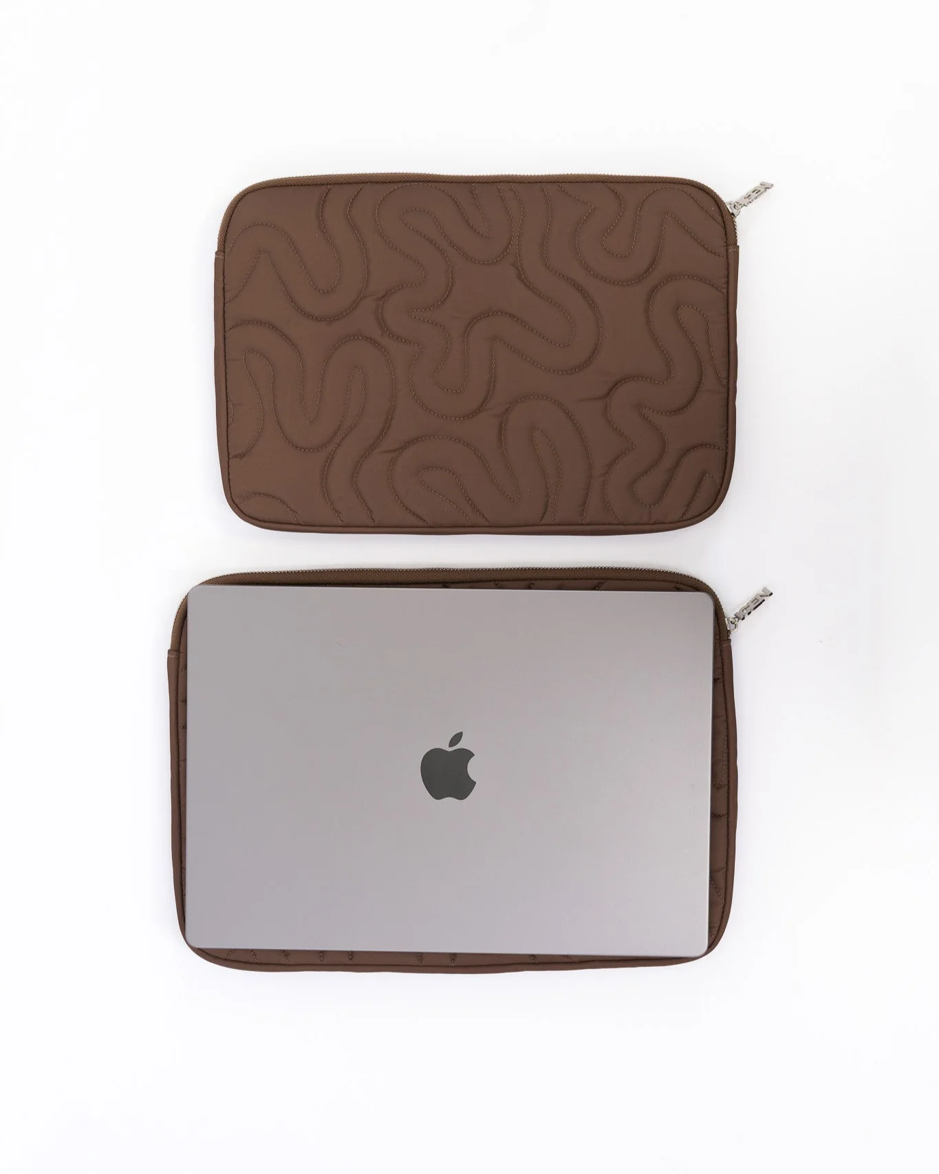 COMPUTER SWIRL SLEEVE // BROWN - Image 3