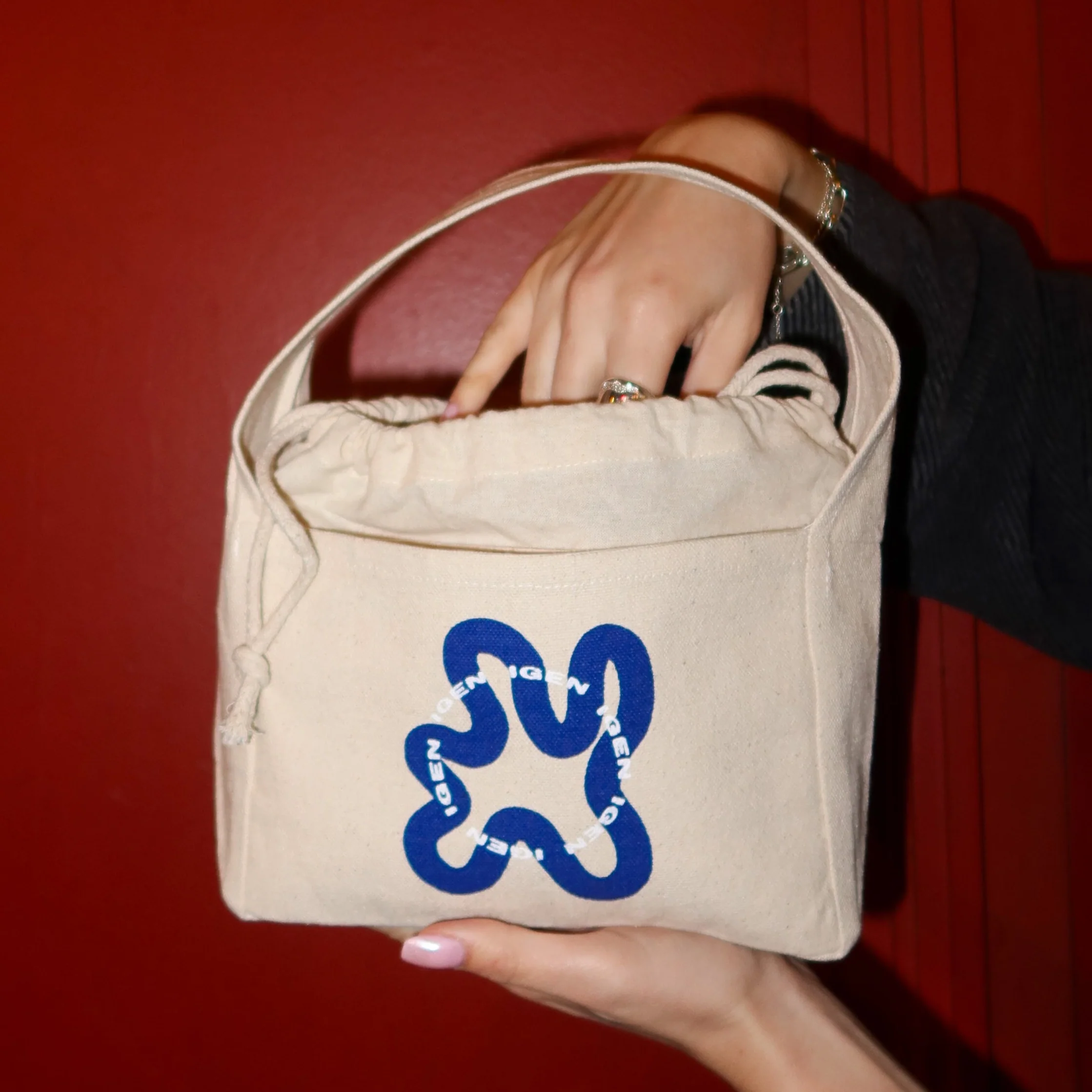 MICRO SHOPPER // Blue Swirl - Image 8