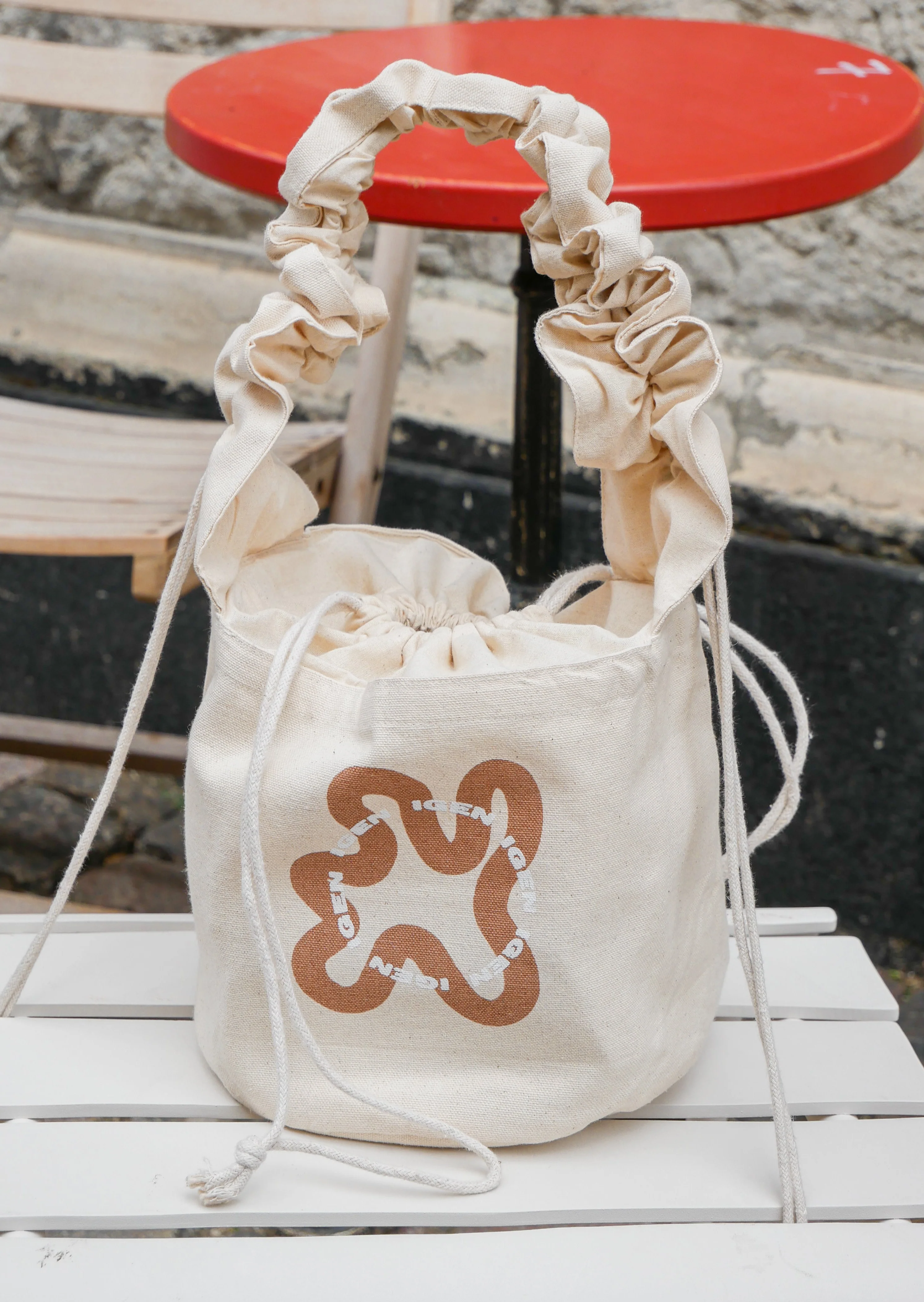 RUFFLE SHOPPER // Uganda Swirl - Image 3