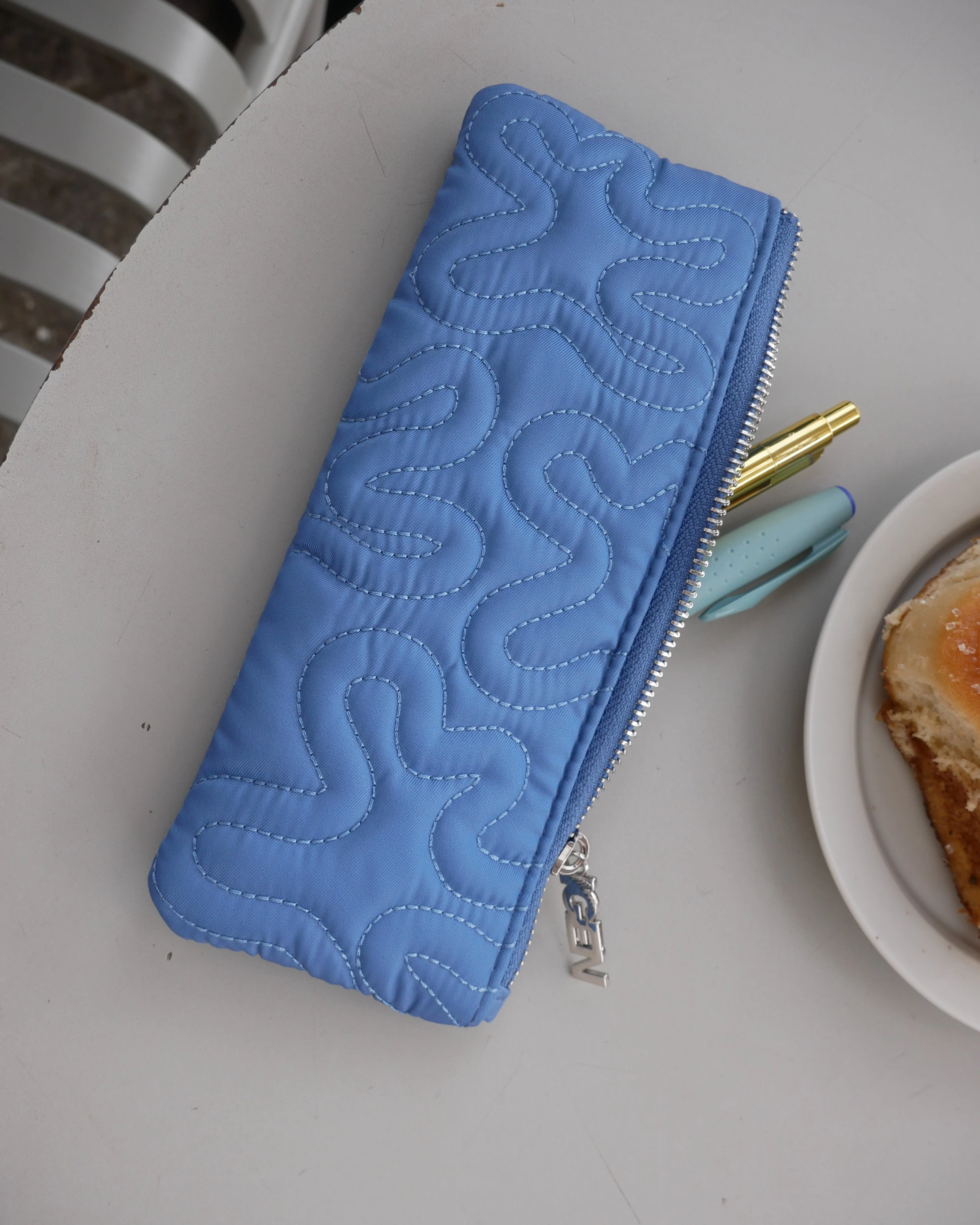 SLIM SWIRL SLEEVE // BLUE - Image 3