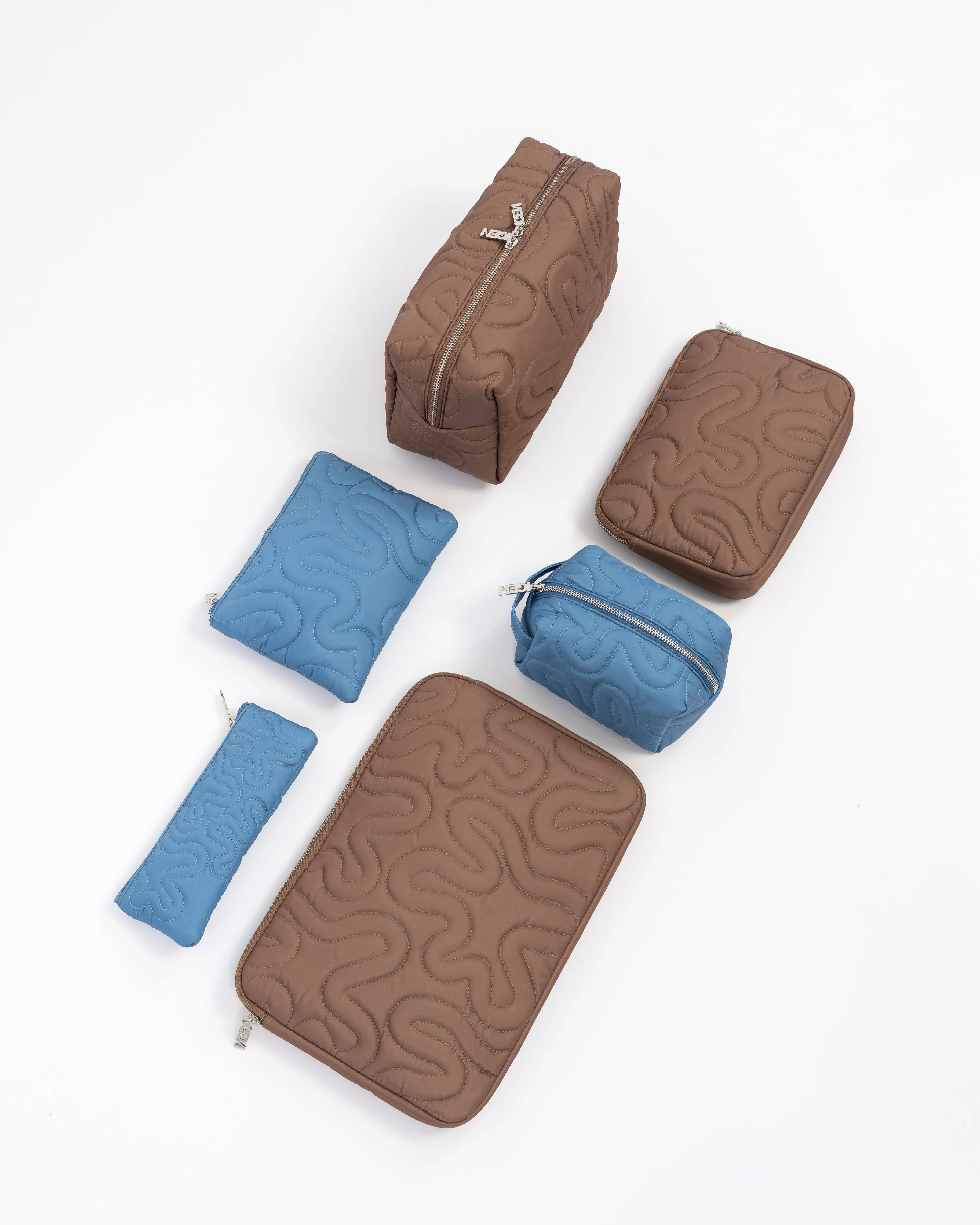 SWIRL BEAUTY BAG // MINI - Image 8